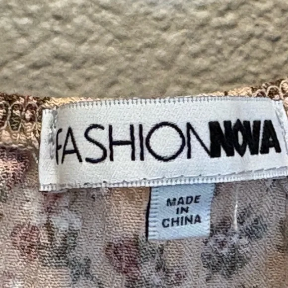 Fashion Nova Brown and Tan Tie Front Blouse - Picture 3 of 3